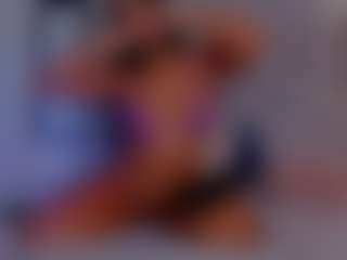 LoandraWet's Live Sex Cam Show