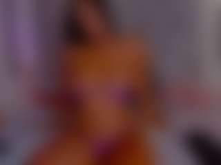 LoandraWet's Live Sex Cam Show