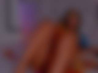 LoandraWet's Live Sex Cam Show