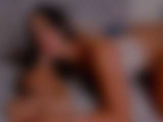 LoandraWet's Live Sex Cam Show