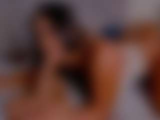 LoandraWet's Live Sex Cam Show