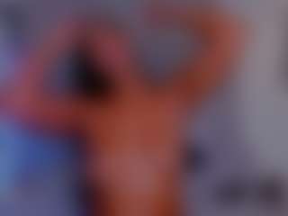 LoandraWet's Live Sex Cam Show