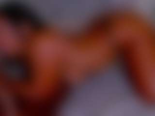 LoandraWet's Live Sex Cam Show