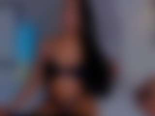 LoandraWet's Live Sex Cam Show