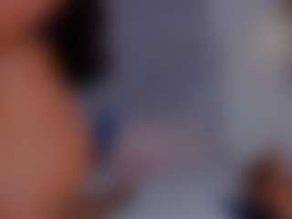 LoandraWet's Live Sex Cam Show