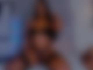 LoandraWet's Live Sex Cam Show