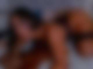 LoandraWet's Live Sex Cam Show