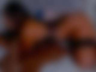 LoandraWet's Live Sex Cam Show