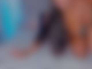 Live cam show with LoandraWet - Brown Eyes Mature on xblisslive.com