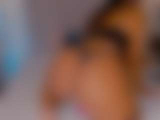 LoandraWet's Live Sex Cam Show