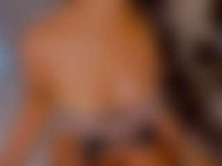 LoandraWet's Live Sex Cam Show