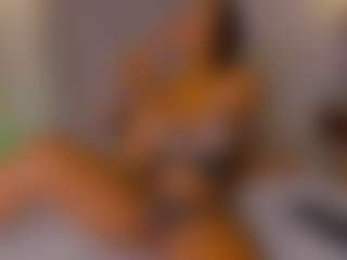 LoandraWet's Live Sex Cam Show
