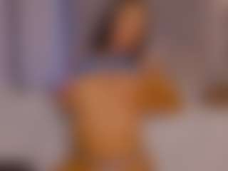 LoandraWet's Live Sex Cam Show