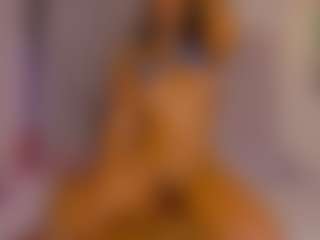 LoandraWet's Live Sex Cam Show