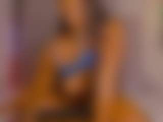 LoandraWet's Live Sex Cam Show