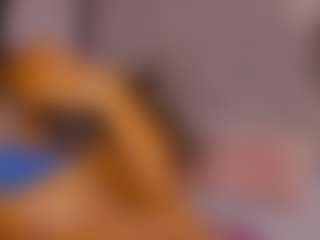 LoandraWet's Live Sex Cam Show
