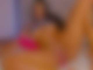 LoandraWet's Live Sex Cam Show