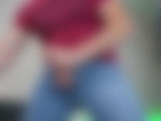 Live cam show with alexandrblat - Beardy on Cam Slut
