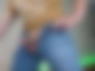 alexandrblat's Live Sex Cam Show