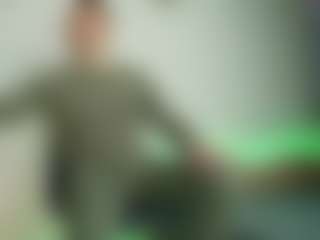 Live cam show with alexandrblat - Bedroom on Camiplay Live