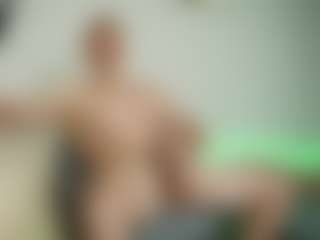 Live cam show with alexandrblat - Average on Fling VIP Chat