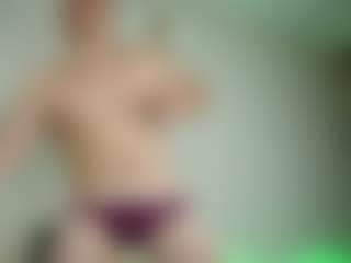 alexandrblat's Live Sex Cam Show