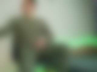 Live cam show with alexandrblat - Bedroom on nudelive.tv