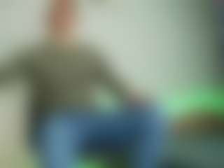 Live cam show with alexandrblat - Average on Gym Cam Girls