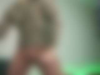 Live cam show with alexandrblat - Blue Eyes on intimatelivegirls.com