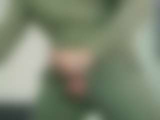 Live cam show with alexandrblat - Average on live.xbliss.ai