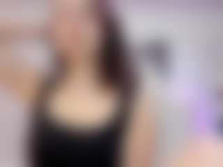 Amaia's Live Sex Cam Show