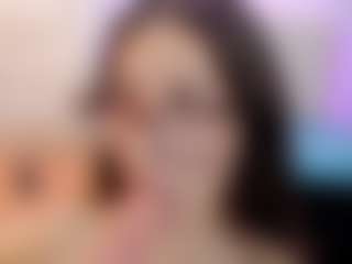 Live cam show with Amaia - Fuck Machine on EXY