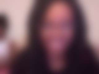 Live cam show with itstaylorofficial - Brown Eyes on live18s.com