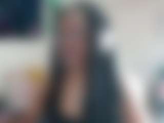 Live cam show with itstaylorofficial - Shaved Pussy on livesuperchat.net