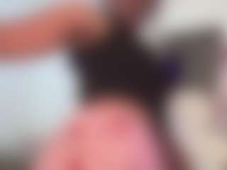 Live cam show with itstaylorofficial - Tease Ebony on camwithhim.com | united states