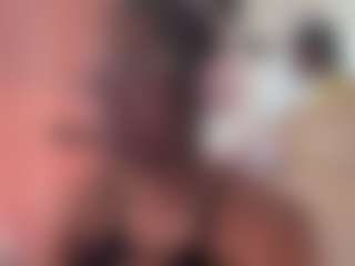 Live cam show with itstaylorofficial - Ebony on Soda Cam | united states