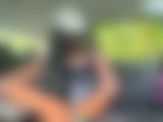 Live cam show with itstaylorofficial - Tease Ebony on Fling VIP Chat | united states