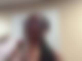 Live cam show with itstaylorofficial - Lovense on AdultVida.com