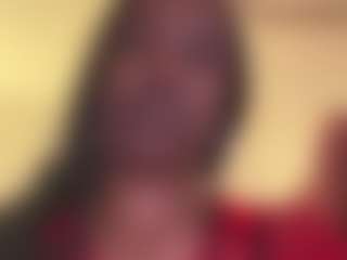Live cam show with itstaylorofficial - Brown Eyes Ebony on LiveSexCams6