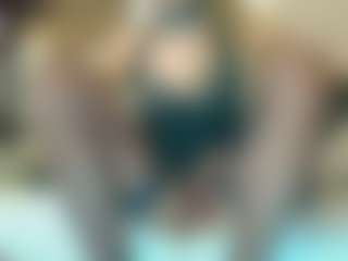 Lia-Jonnes's Live Sex Cam Show