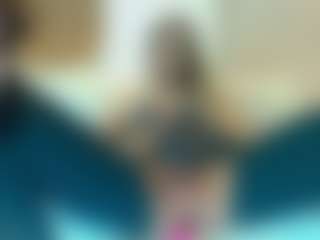 Lia-Jonnes's Live Sex Cam Show