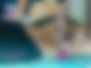 Lia-Jonnes's Live Sex Cam Show