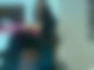 Lia-Jonnes's Live Sex Cam Show