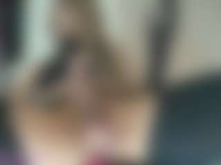 Lia-Jonnes's Live Sex Cam Show