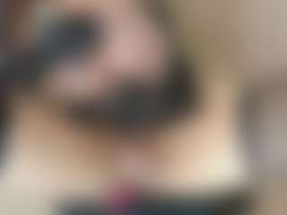 Lia-Jonnes's Live Sex Cam Show