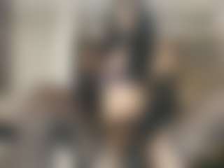 Lia-Jonnes's Live Sex Cam Show