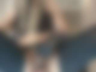 Lia-Jonnes's Live Sex Cam Show