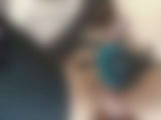 Lia-Jonnes's Live Sex Cam Show