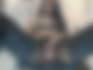 Lia-Jonnes's Live Sex Cam Show