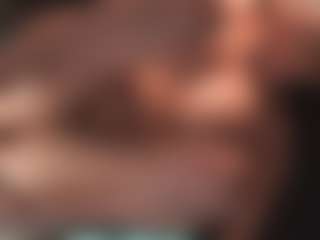 Live cam show with Leya - White on studioflirtlive.com | netherlands